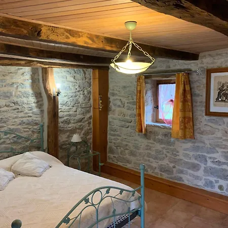 Mas D'ambayrac D' Hotes Et Dağ evi