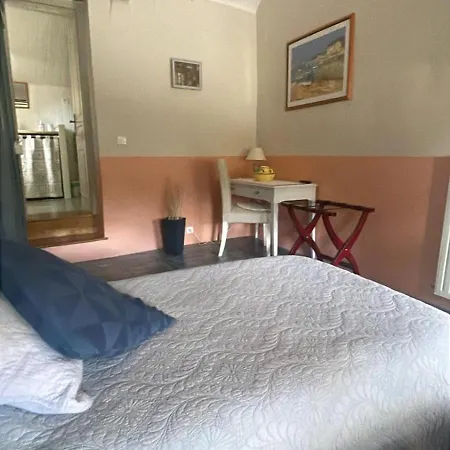 Mas D'ambayrac D' Hotes Et Dağ evi Promilhanes