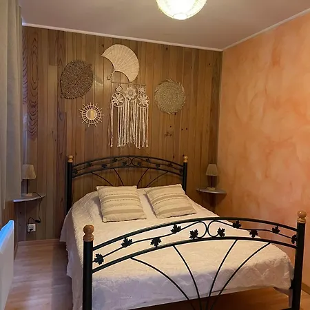 Mas D'ambayrac D' Hotes Et Dağ evi *