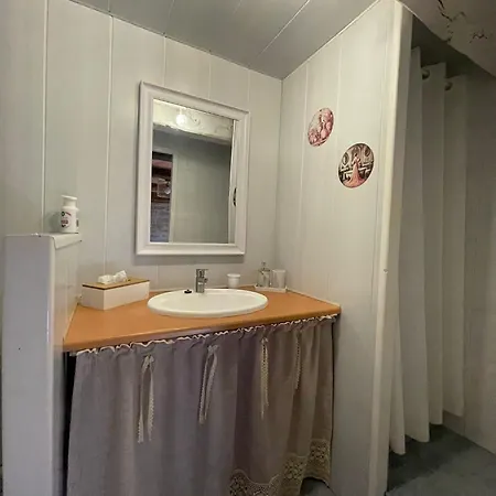 木屋 Mas D'ambayrac D' Hotes Et Promilhanes