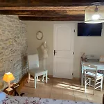 Mas D'ambayrac D' Hotes Et