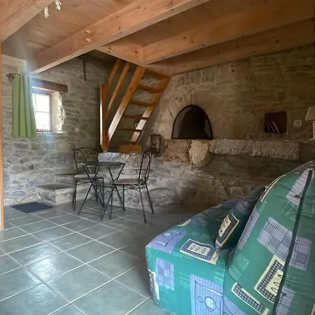 Σαλέ Mas D'ambayrac D' Hotes Et