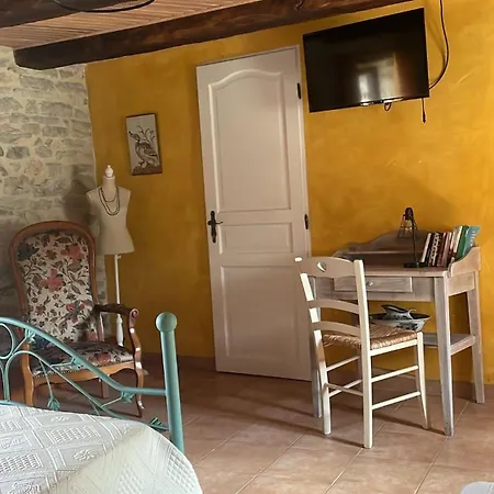 Mas D'ambayrac D' Hotes Et *