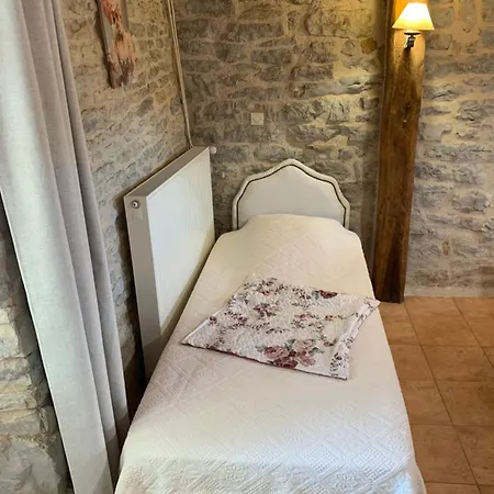 Σαλέ Mas D'ambayrac D' Hotes Et