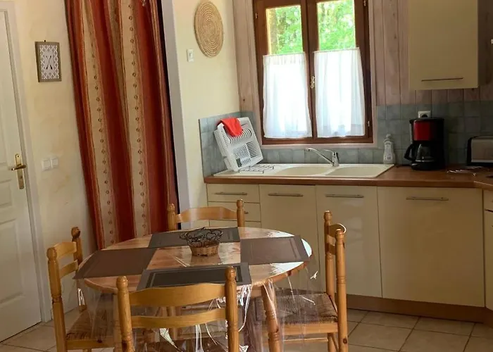 Mas D'ambayrac D' Hotes Et Alpstuga *