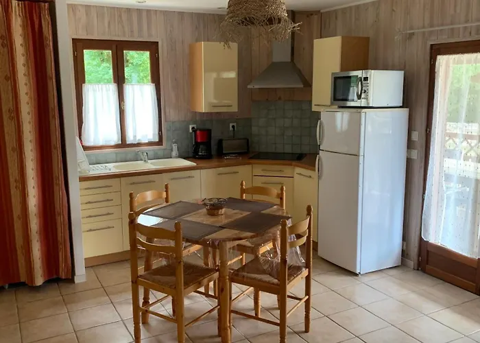 Mas D'ambayrac D' Hotes Et Alpstuga