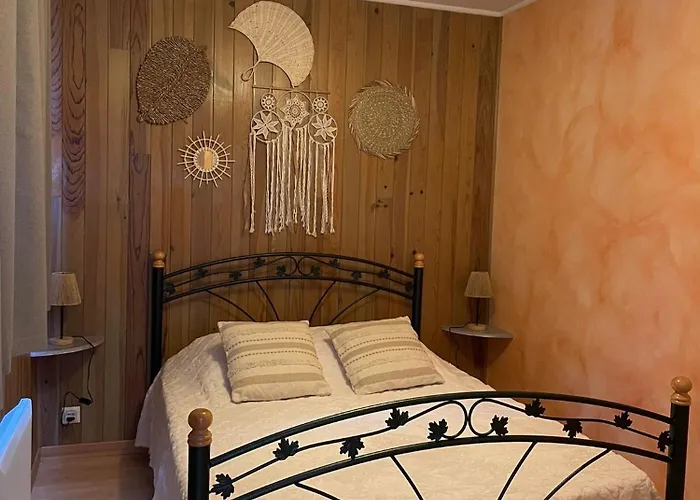 Mas D'ambayrac D' Hotes Et Alpstuga *