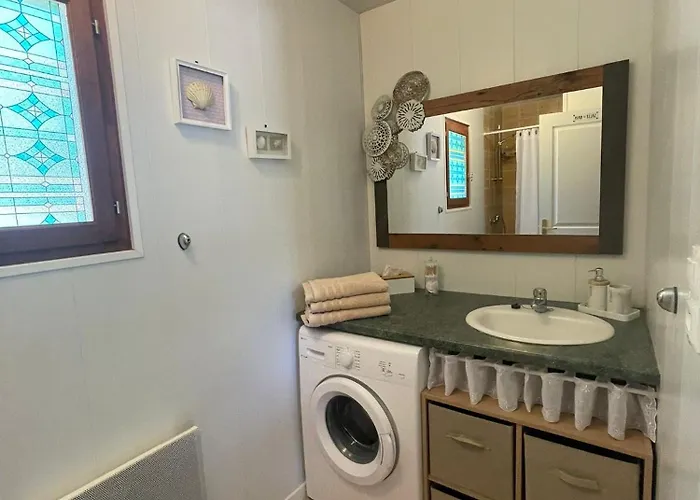 Mas D'ambayrac D' Hotes Et