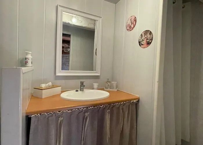 Alpstuga Mas D'ambayrac D' Hotes Et Promilhanes