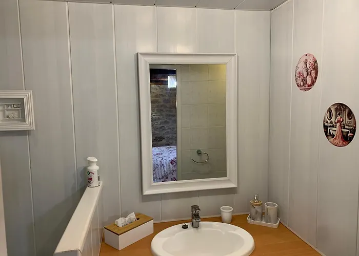 Mas D'ambayrac D' Hotes Et Alpstuga *