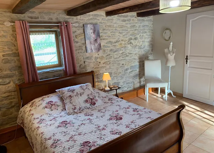 Alpstuga Mas D'ambayrac D' Hotes Et *